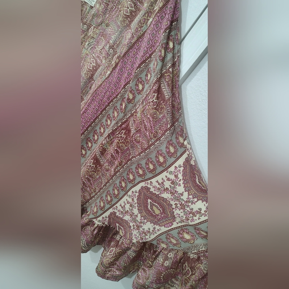 Kantha Bae 100% Silk Bohemian Paisley Wrap Pink Lovers! - Picture 3 of 4